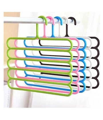 pack of 4 multipurpose clothes hangers